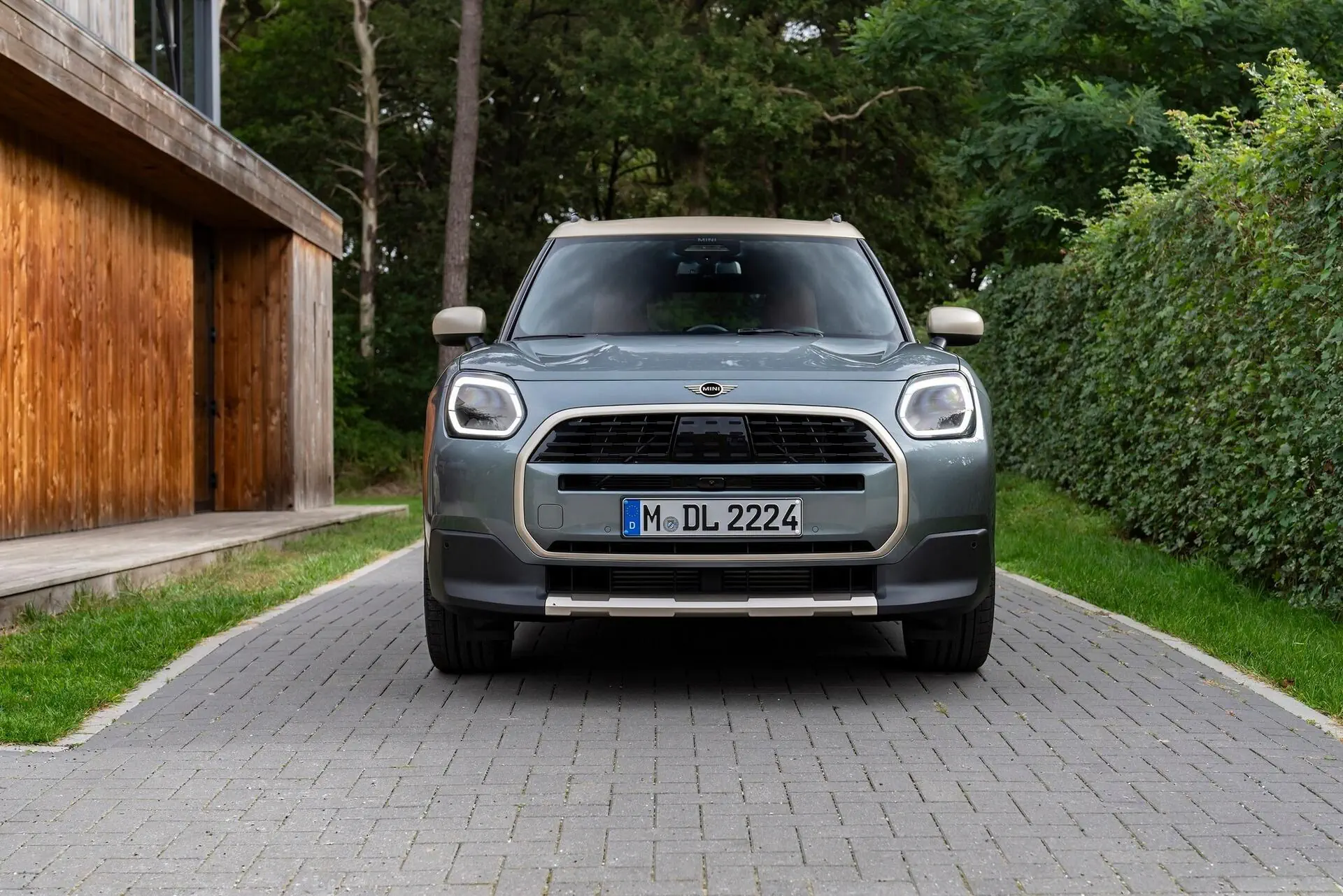 THACO AUTO RA MẮT MINI COUNTRYMAN HOÀN TOÀN MỚI TẠI VIỆT NAM