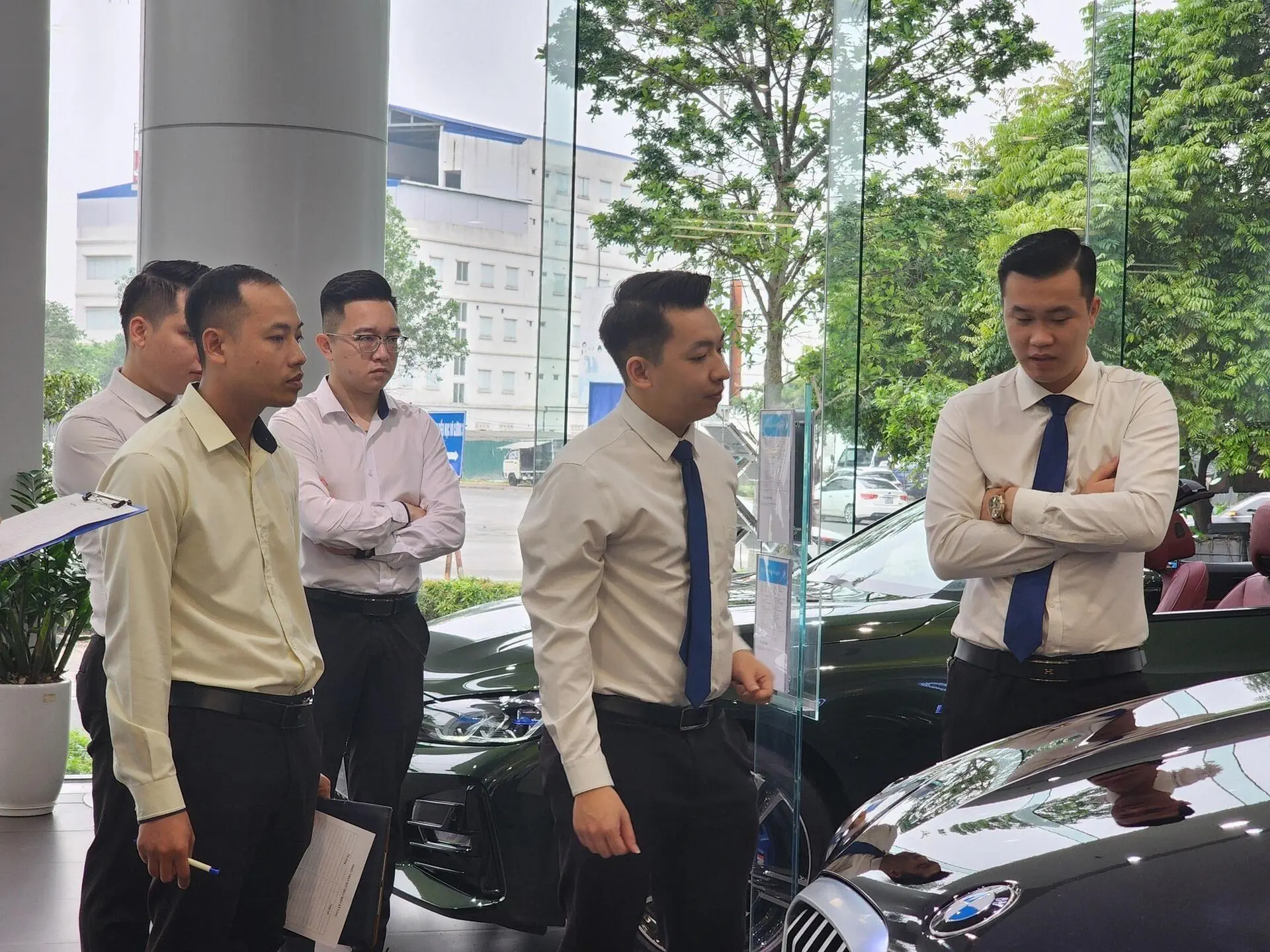 THACO AUTO BẮC NINH TỔ CHỨC ĐÀO TẠO TƯ VẤN BÁN HÀNG BMW VÀ PEUGEOT