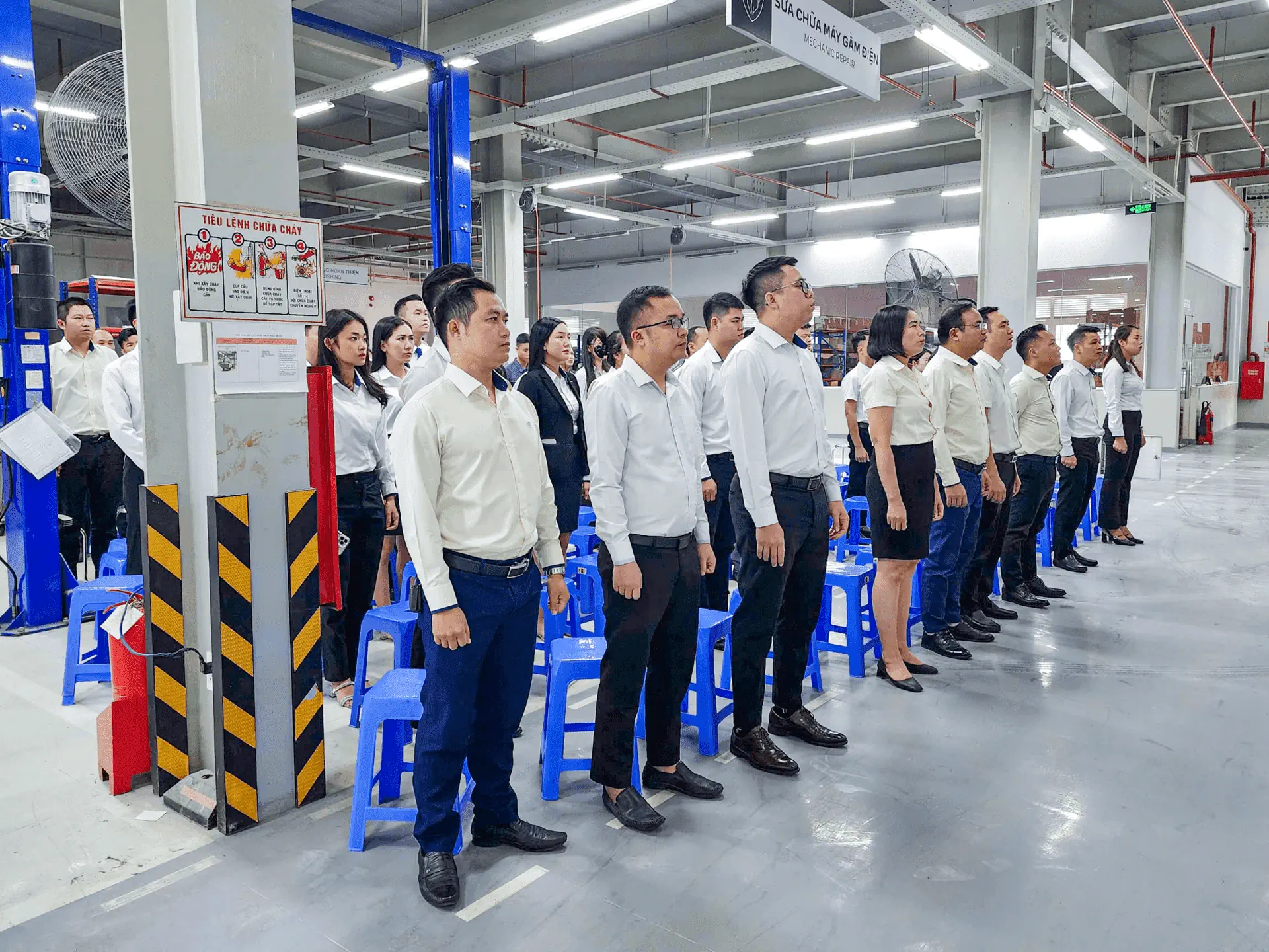 LỄ CHÀO CỜ THÁNG 11 – THACO AUTO BẮC NINH HƯỚNG TỚI MỤC TIÊU CUỐI NĂM 2024