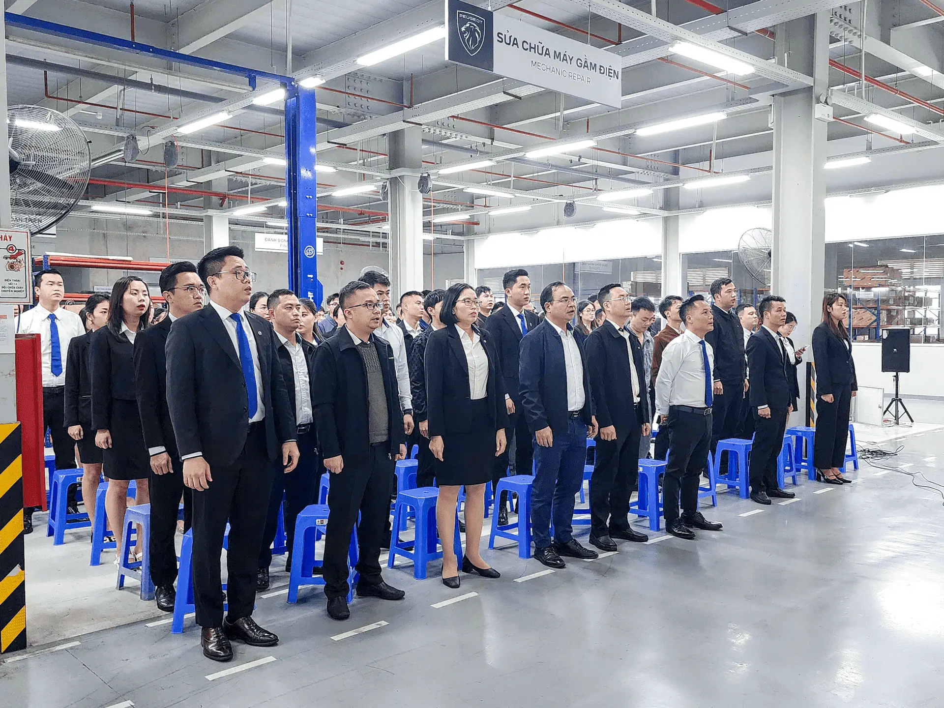 CHÀO CỜ THÁNG 3/2025: THACO AUTO BẮC NINH KHỞI ĐẦU THÁNG MỚI VỚI QUYẾT TÂM CAO