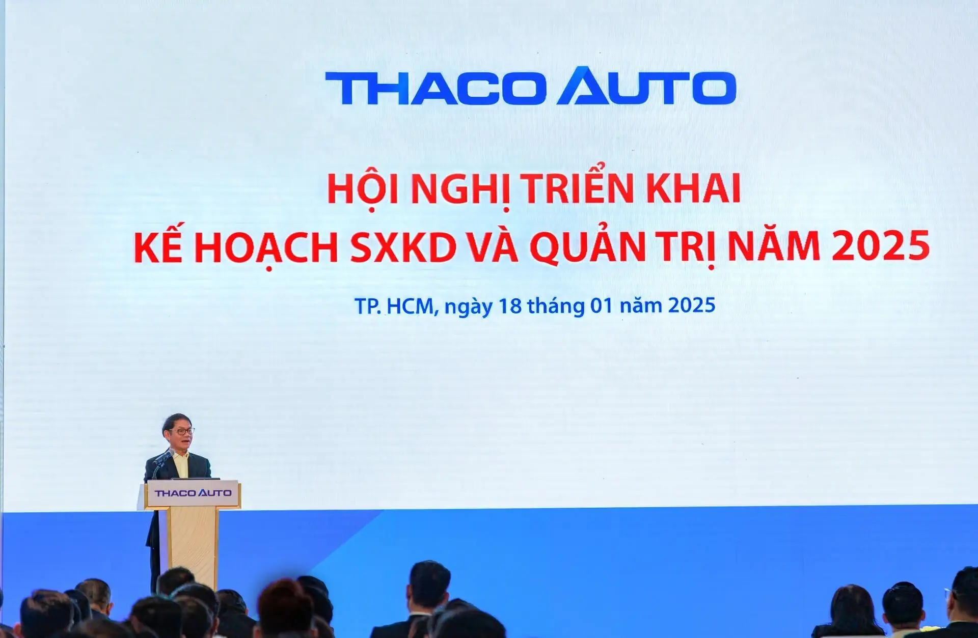 THACO AUTO TỔ CHỨC HỘI NGHỊ TRIỂN KHAI KẾ HOẠCH SẢN XUẤT KINH DOANH VÀ QUẢN TRỊ NĂM 2025